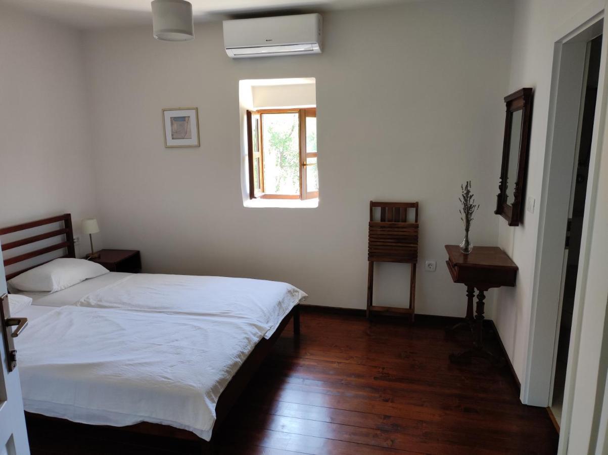 Jankovich Castle Apartment เบนโควัส ภายนอก รูปภาพ